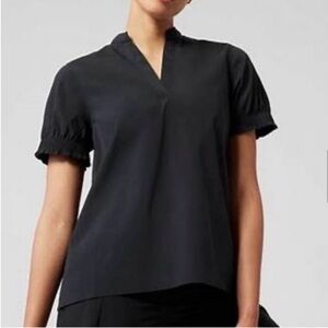 Athleta Black Levitate Poplin Tee